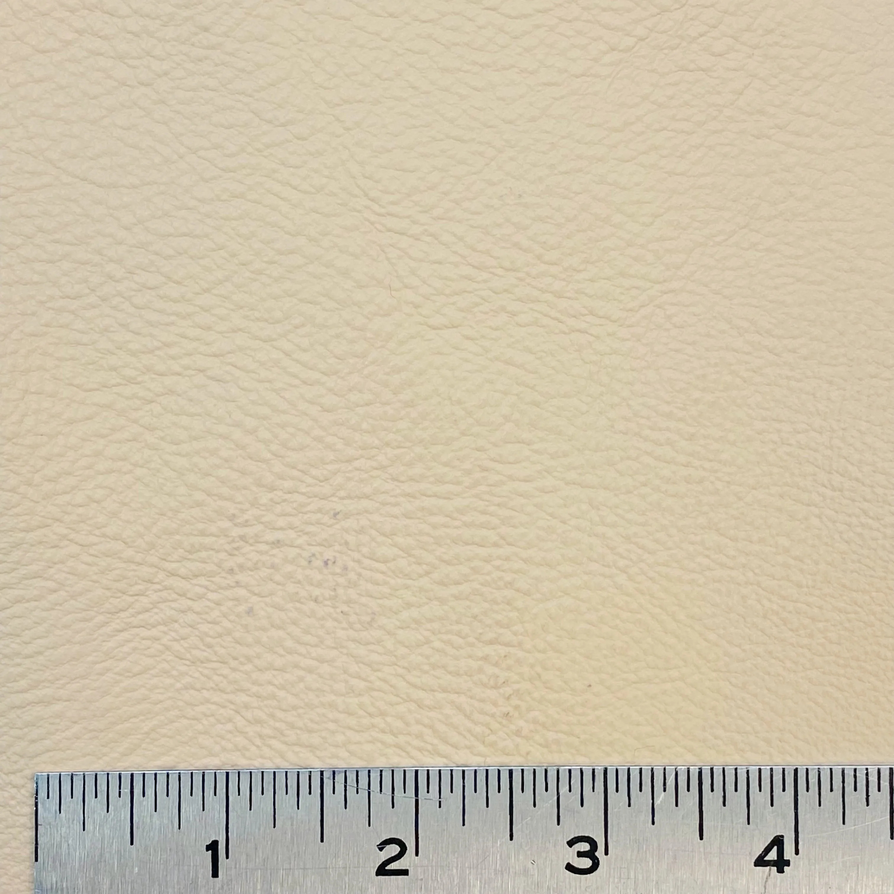 5oz (2mm) Cow Leather - Pale Ivory (per square foot)