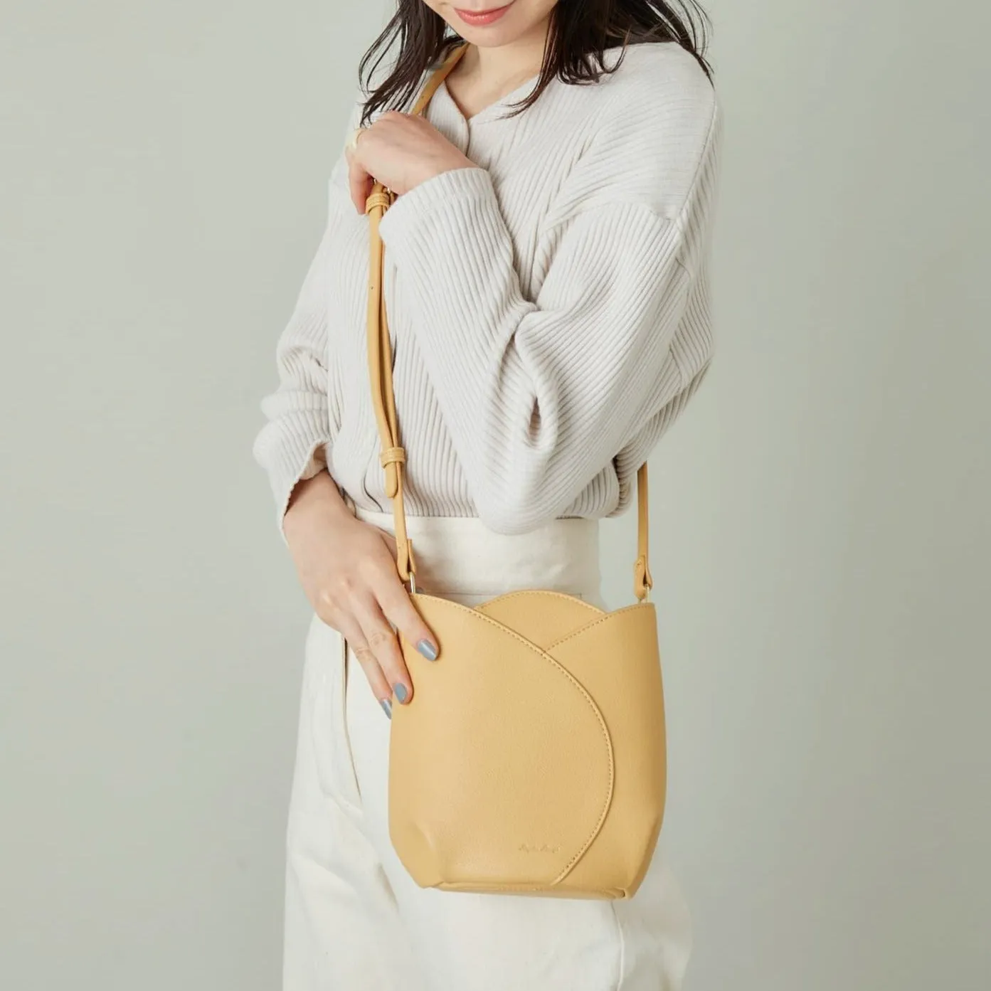 Anello Legato Tulip Mini Shoulder Bag in Yellow