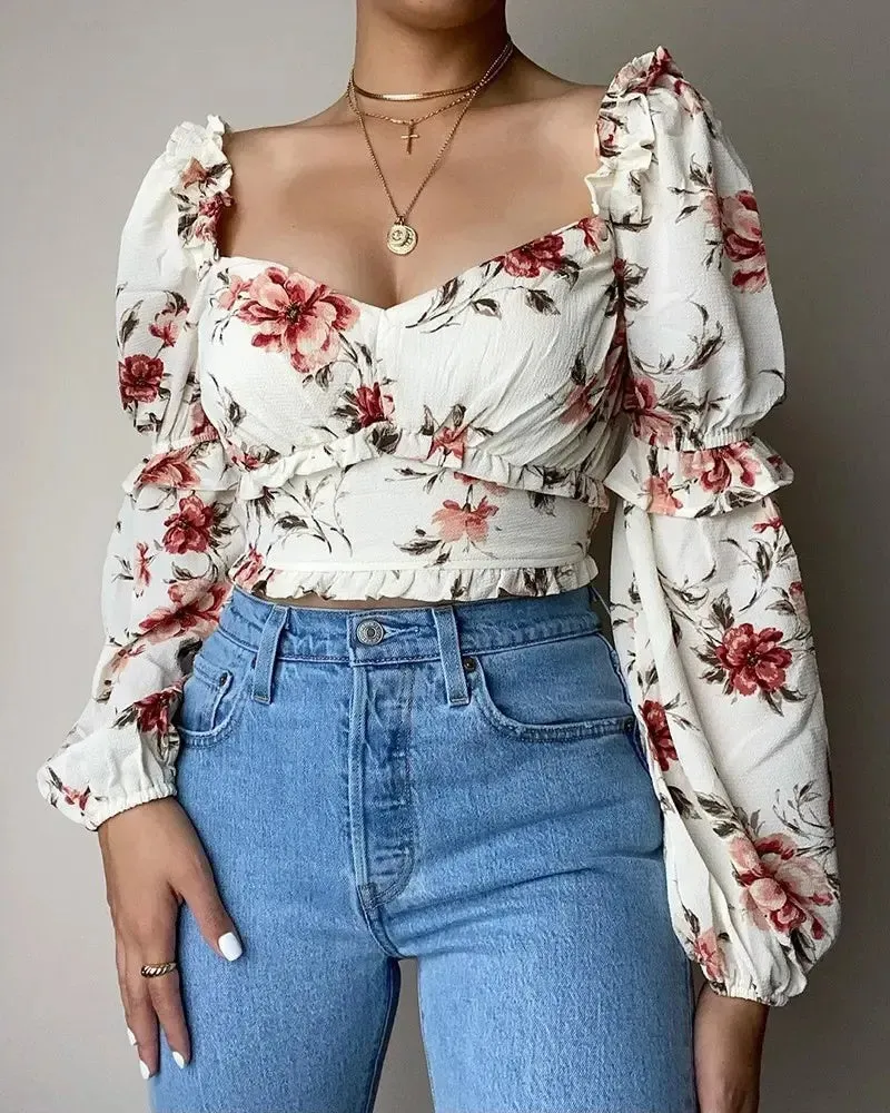 Deanwangkt - Floral Print Ruffle Hem Long Sleeve Crop Top