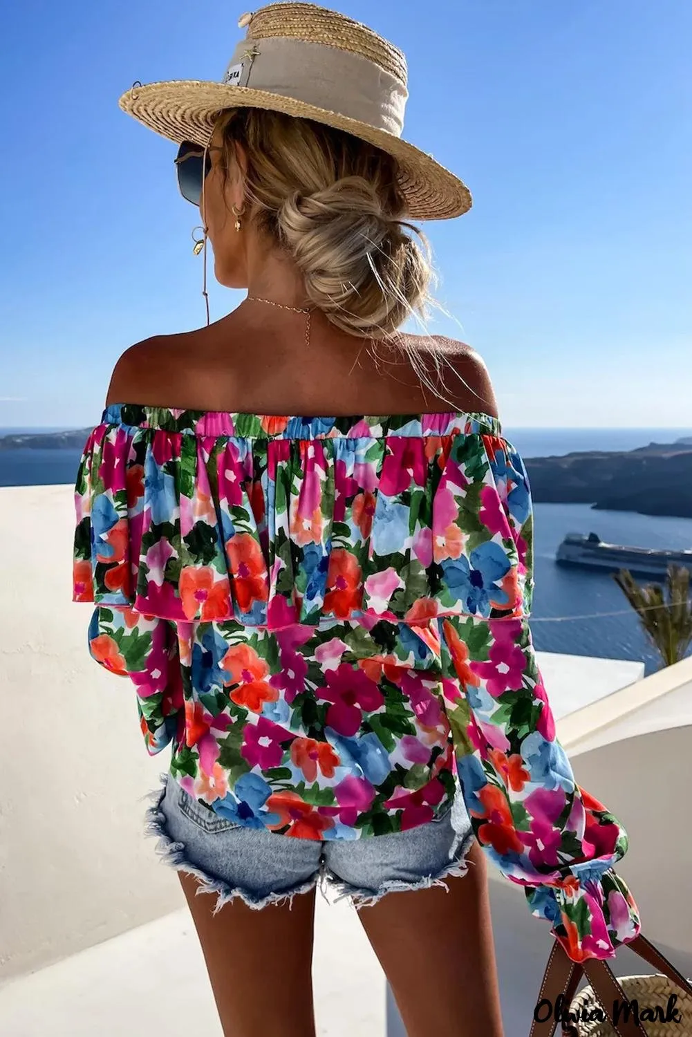 Deanwangkt - Off-the-shoulder blouse with ruffles in a floral print