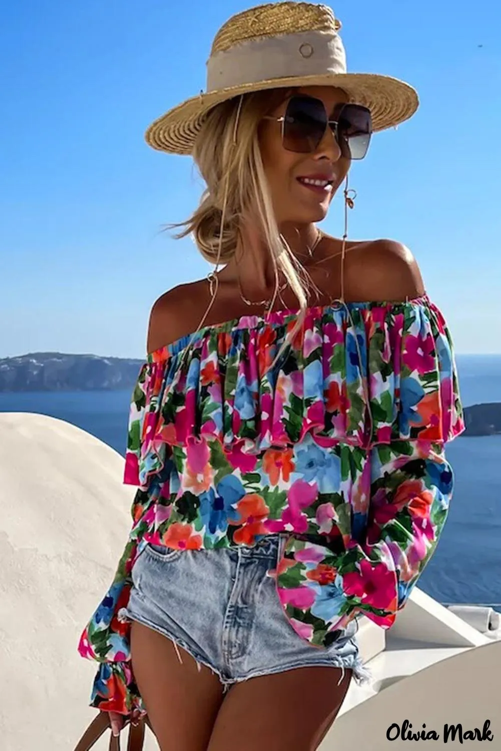 Deanwangkt - Off-the-shoulder blouse with ruffles in a floral print