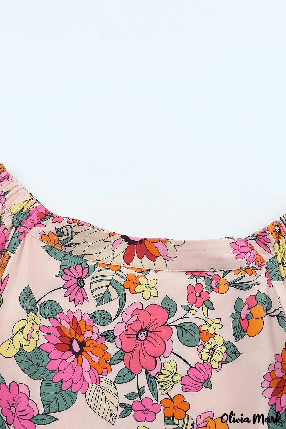 Deanwangkt - White off-the-shoulder top with watercolor flowers