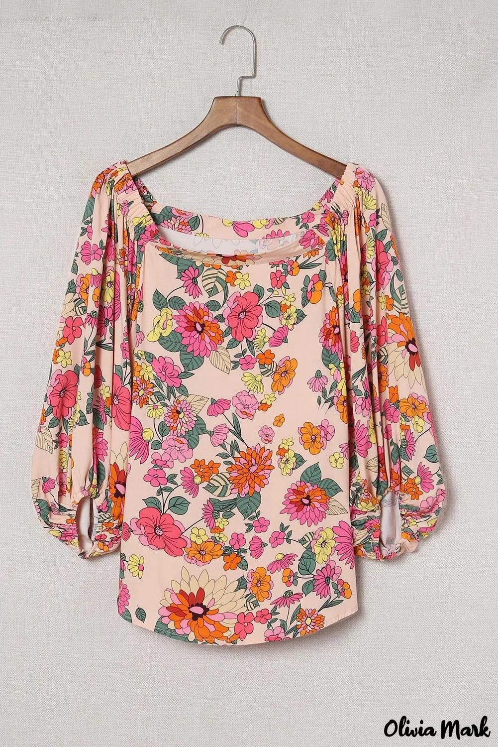 Deanwangkt - White off-the-shoulder top with watercolor flowers